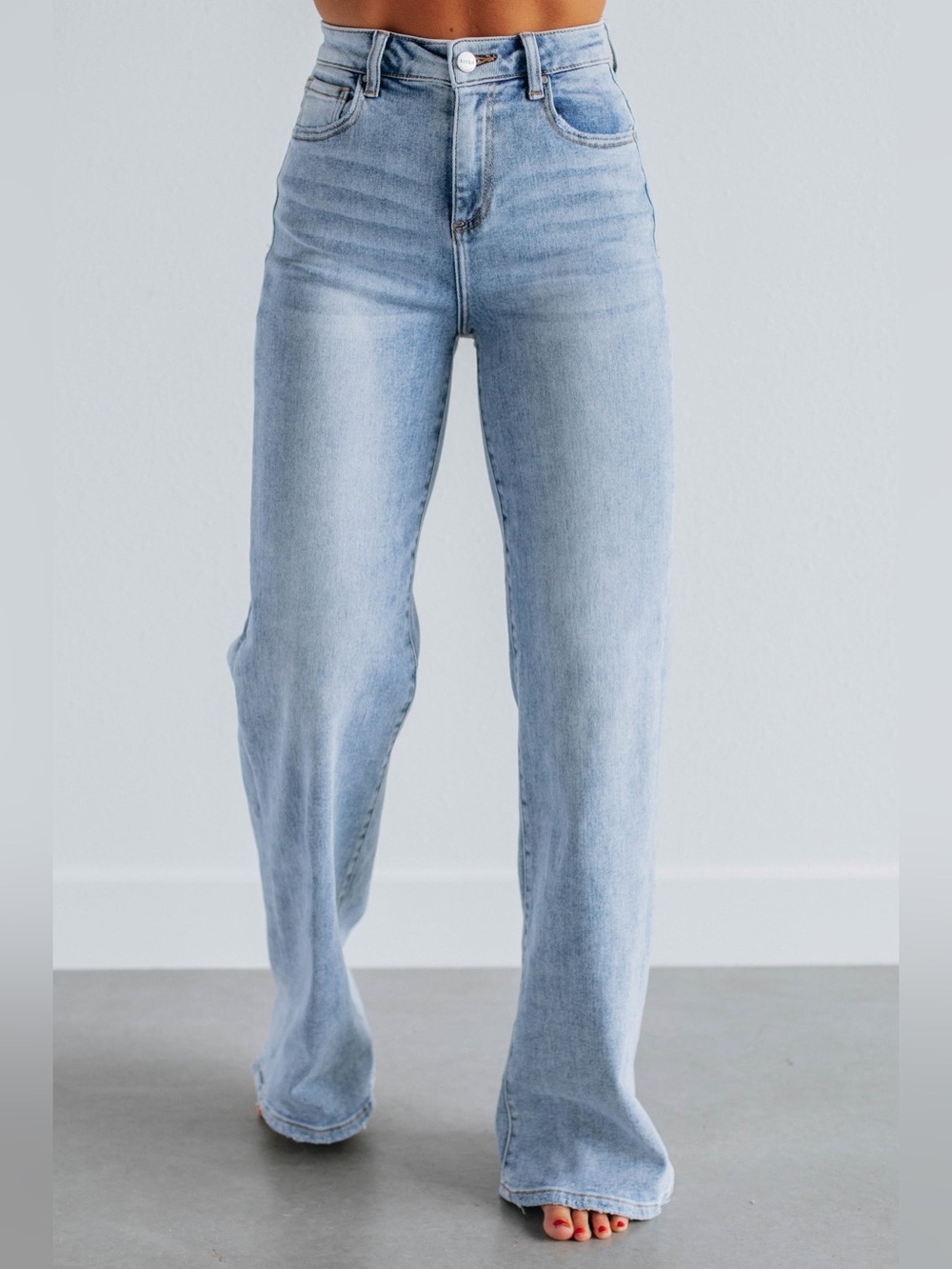 Freckled Poppy Risen Jeans - Light Wash Wide Leg High Rise Size 9 / 29